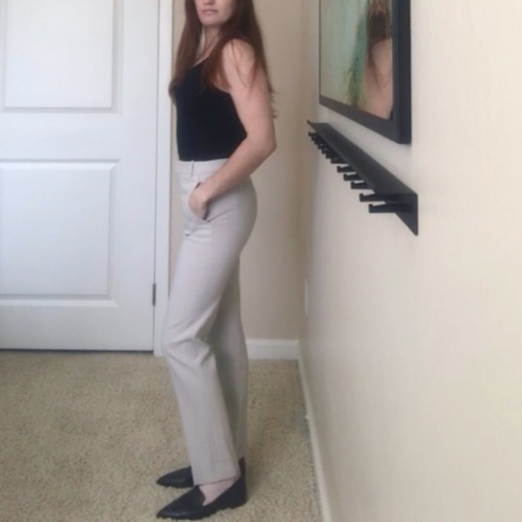 BCBGMaxAzria Women’s Pants - Picture 2 of 8